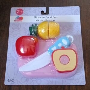 NWT Childrens Montessori Learning food make believe play knife cutting b…